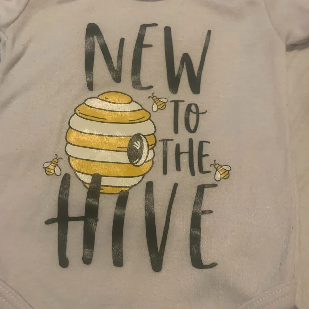 Adorable Bee-Themed Baby Bodysuit